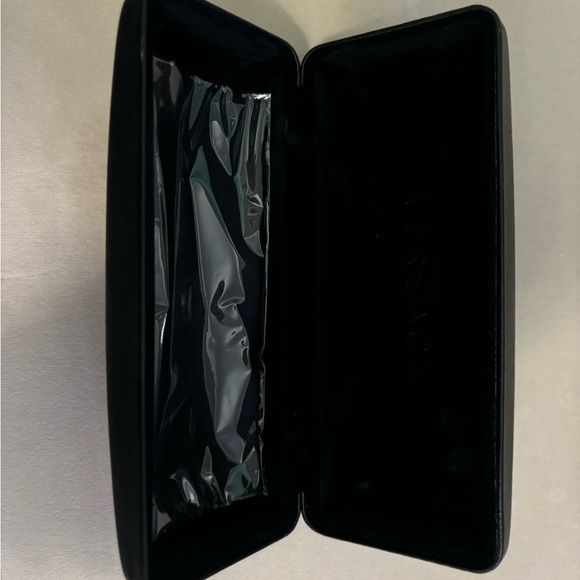 Black & Gold Versace Sunglasses - Picture 3 of 14